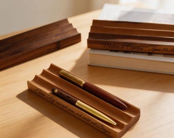 Porte-stylo personnalisé en bois massif, porte-stylos de bureau en noyer, organiseur de stylos minimaliste à 3 emplacements, support pour stylo plume fait main, cadeau de remise des diplômes