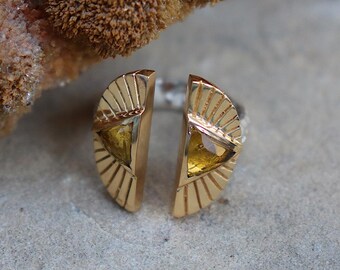 Shape Shift Ring || Faceted Citrine