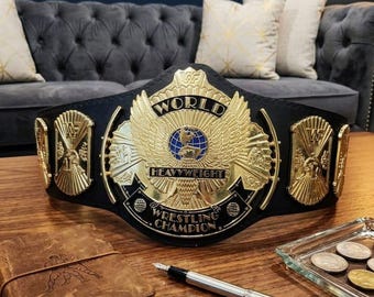 Pas mistrzowski WWF Winged Eagle | Złote, 2-milimetrowe mosiężne płytki i pasek ze skóry naturalnej | Klasyczny prezent w postaci trofeum dla fana wrestlingu