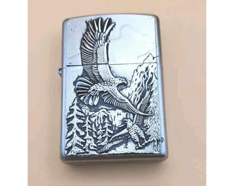 Zippo Lighter Soaring Eagles Medallion Satin Chrome, New, USA
