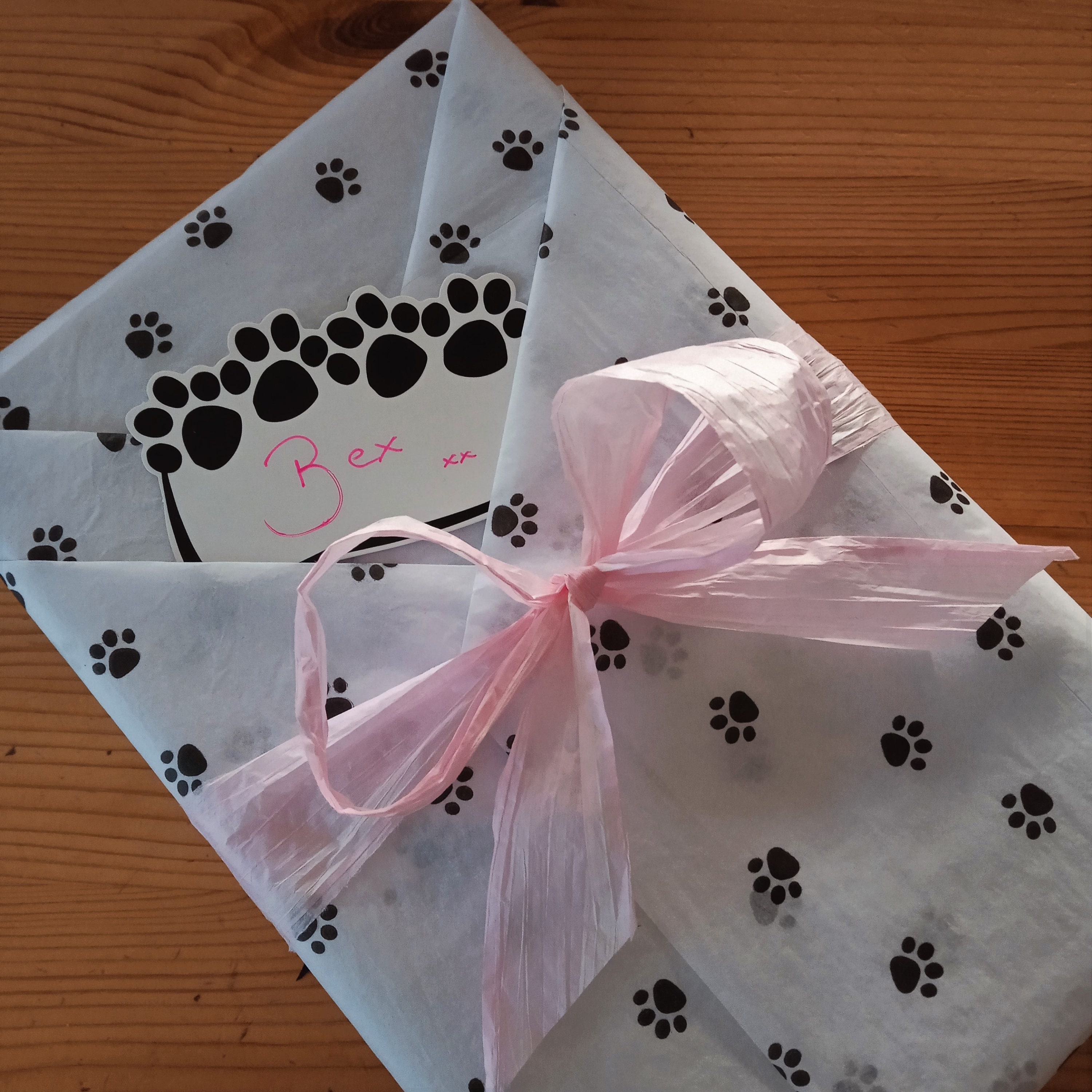 100 Sheets 20 * 14 Inches Dog Paw Print Tissue Paper, Puppy Paws
