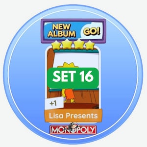 Könnte beinhalten: Eine kreisförmige digitale Spielkarte mit einer gelben Zeichentrickfigur in einem orangefarbenen Kleid. Die Karte zeigt den Text NEW ALBUM GO!, SET 16, +1, Lisa Presents und das Monopoly-Logo unten mit vier gelben Sternen über dem Bild.