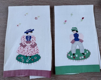 ヴィンテージ手刺繍フォークアートティータオル2枚セットキッチンリネンコテージコア