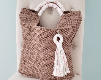 Leila Tote Crochet Bag Pattern: Summer Beach Woven Look Purse (PDF Pattern)