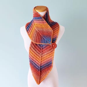Crochet Scarf Pattern // FALLEN FEATHER SCARF //  Crochet Button Scarf Feather Scarf Cowl Pattern// Instant Download Crochet Pattern
