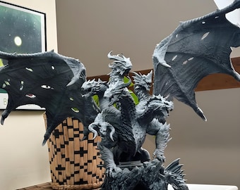 Tiamat Dragon STL – Five Headed Dragon Queen – DnD Miniature – Fantasy RPG Model (Digital Download)