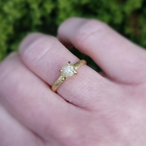 18ct Gold Rough Uncut Diamond Ring, Raw Diamond Gold Engagement Ring image 3