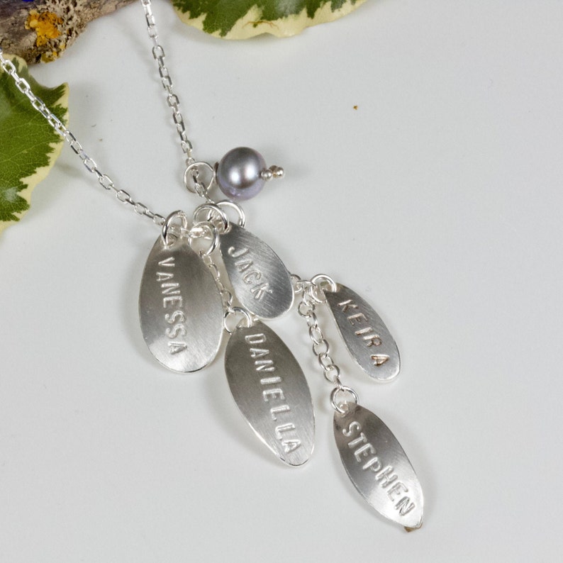 Silver Family Name Necklace, Personalised Word Necklace image 4