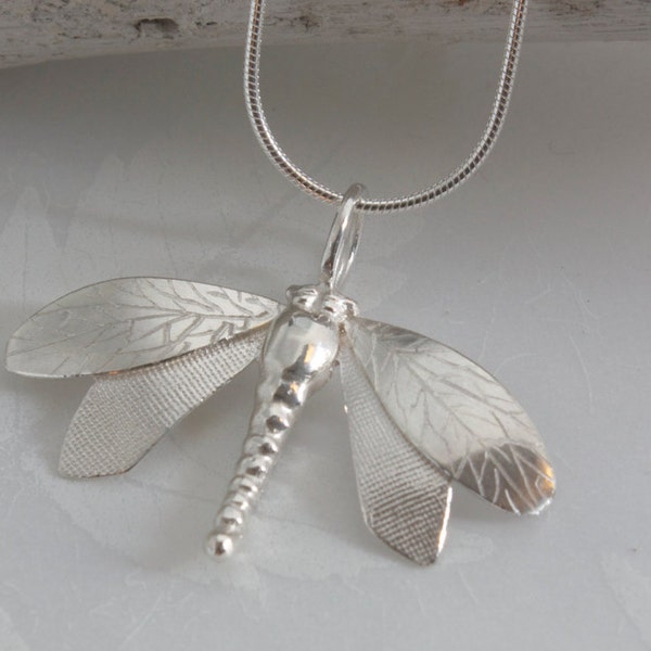Collier Libellule en argent fait à la main-pendentif libellule-grand collier libellule