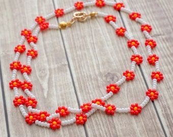 Daisy Chain Necklace 18" - Red and White