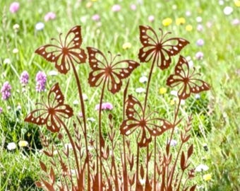 Estaca rústica de metal con forma de mariposa para jardín / Silueta de flores silvestres para el patio / Escultura de hierro oxidado para pradera / Regalo para exteriores / Se vende por unidad