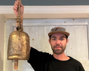 THUNDER BELL - Campana de oro rústica gigantesca de 11" o 12" con un gran anillo de campana de madera - Como un enorme gong
