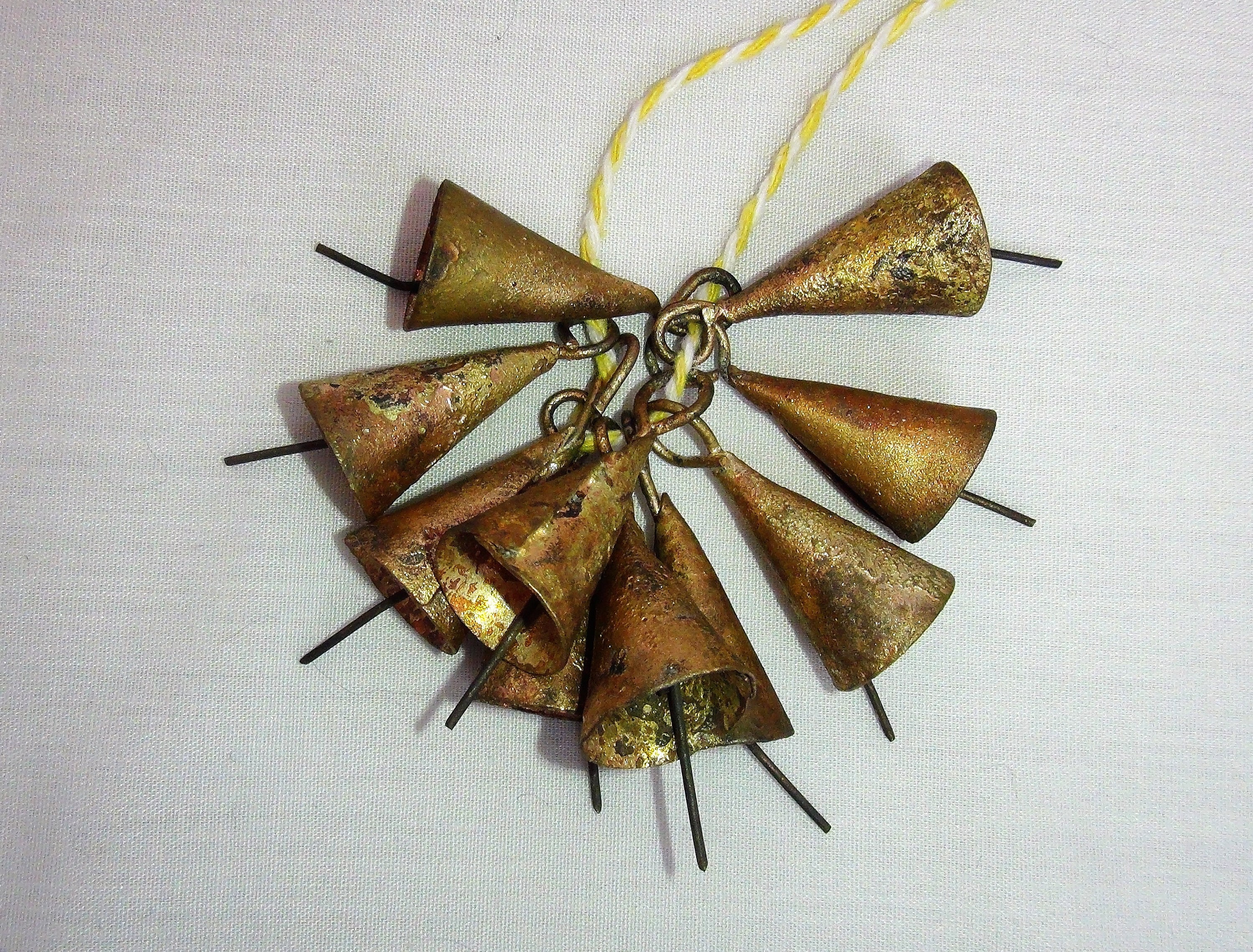 Jingle Bells, 10mm 120pcs Small Bells for Crafts DIY Christmas, Gold Tone -  Yahoo Shopping