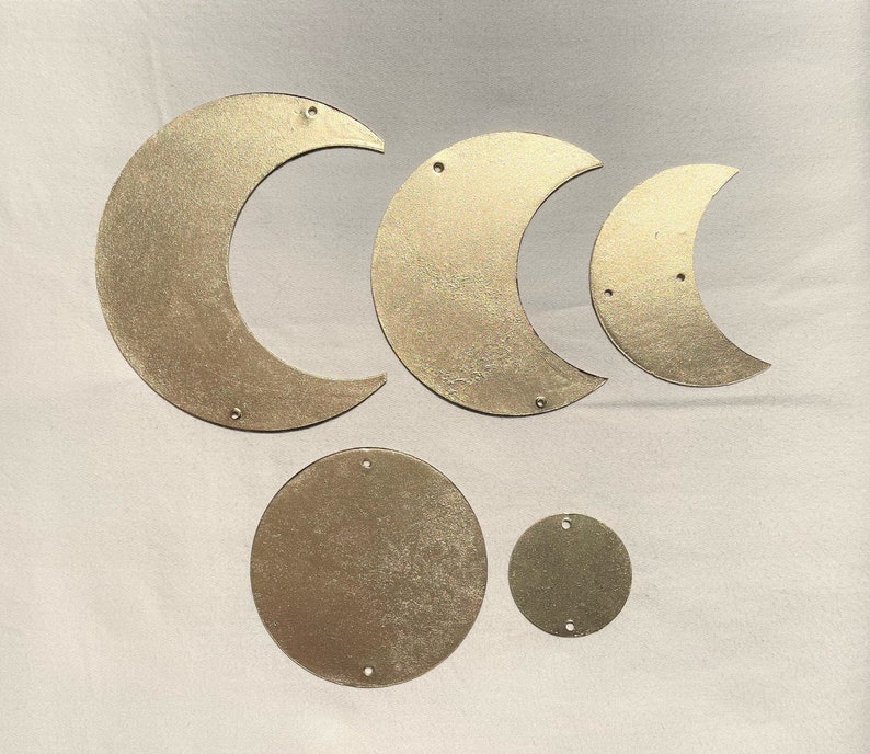 Moon shapes