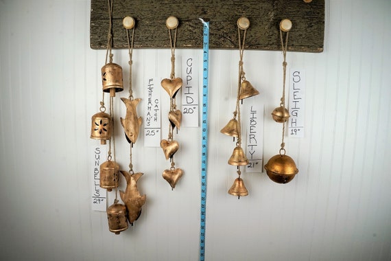 40 Pieces Christmas Jingle Bells Gold Jingle Bells Metal Craft Bells Small  Bell DIY Bells for Wreath, Holiday Home and Hanging Christmas Wind Chimes