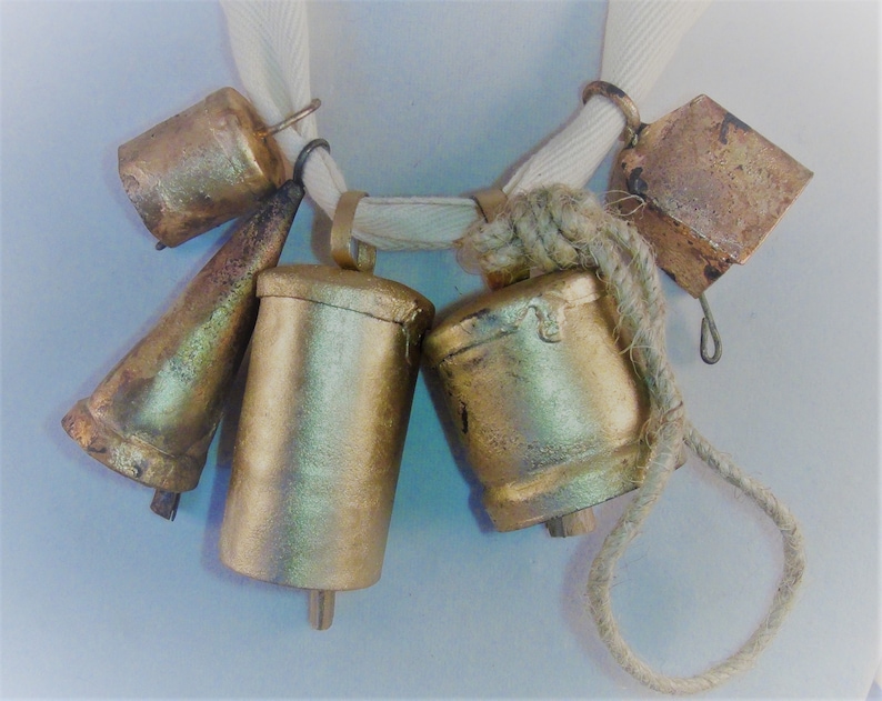 GOLD BELL SAMPLER-5 Bells-Various Discount is also underway Craft Store for Sizes Projects-Sweet