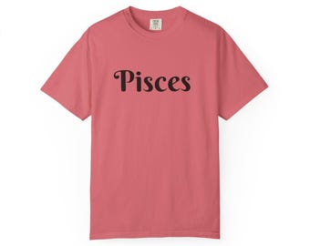 Pisces script zodiac T-shirt | Astrology Tee