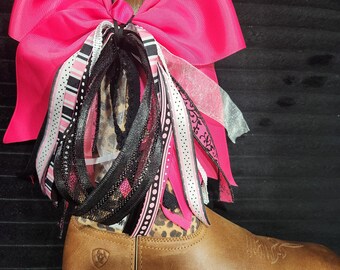 Lazos rosas y negros para botas