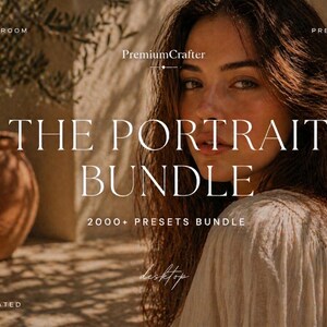 Puede incluir: Imagen promocional de "The Portrait Bundle" con una mujer de pelo largo castaño. El texto incluye "PremiumCrafter", "2000+ Presets Bundle" y "desktop". El fondo incluye una maceta de terracota con vegetación y una pared texturizada.