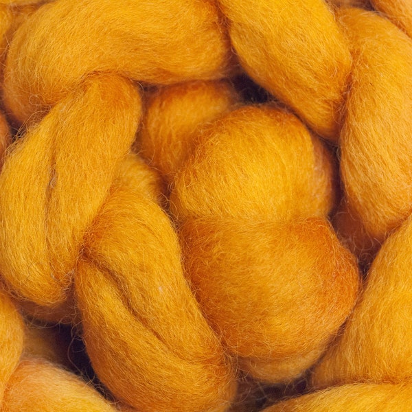 Hand dyed Romney wool top - 4+oz in Squash Blossom