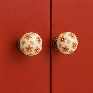 Hand Painted Porcelain Cabinet Knob Vintage Ceramic Drawer Pull Antique Brass Handle Kitchen Cupboard Hardware Decor