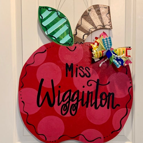 Teacher Apple Door Hanger Teacher Teacher Gift Classroom Etsy