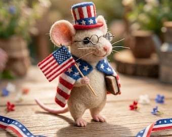 4th of July Decor, Needle Felted Mice Sculpture, American Flag Inspired Wool Art, Handmade Patriotic Figurine, Memorial Day Gift
