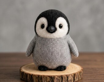 Handmade Needle Felted Penguin Figurine – Miniature Wool Antarctic Animal, Whimsical Desk Decor, Cute Gift for Penguin Lovers