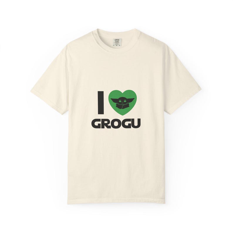 Camiseta "I Love Grogu" - Camiseta de Baby Yoda, linda camiseta de Mandalorian, idea de regalo para fans inspirada en Star Wars imagen 5