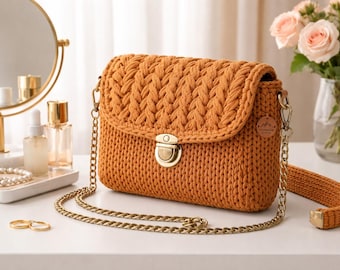 Crochet Shoulder Bag Pattern | T-Shirt Yarn Handbag, Waistcoat Stitch (PDF Pattern)
