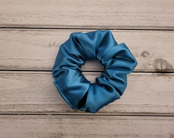 Big satin scrunchie