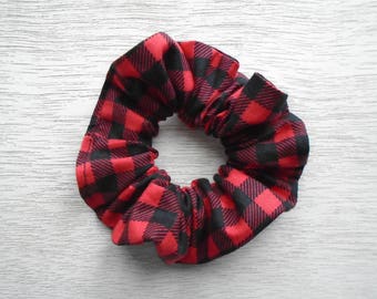 Lumberjack Scrunchie, Red Scrunchie, Black Scrunchie, Hair Scrunchie, Girl Scrunchie, Woman Scrunchie, Gift for Girl, Gift for Her