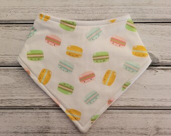 Macaron bandana drool bib for baby