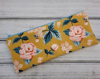 Floral utensil pouch