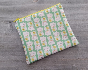Cat snack bag for lunch