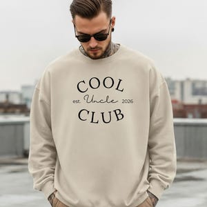 Cool Uncle Club est. Sweater - personalisierbar, Patenonkel Geschenk, Geschenk für Onkel, Geschenk Bruder, Onkel Sweater personalisiert