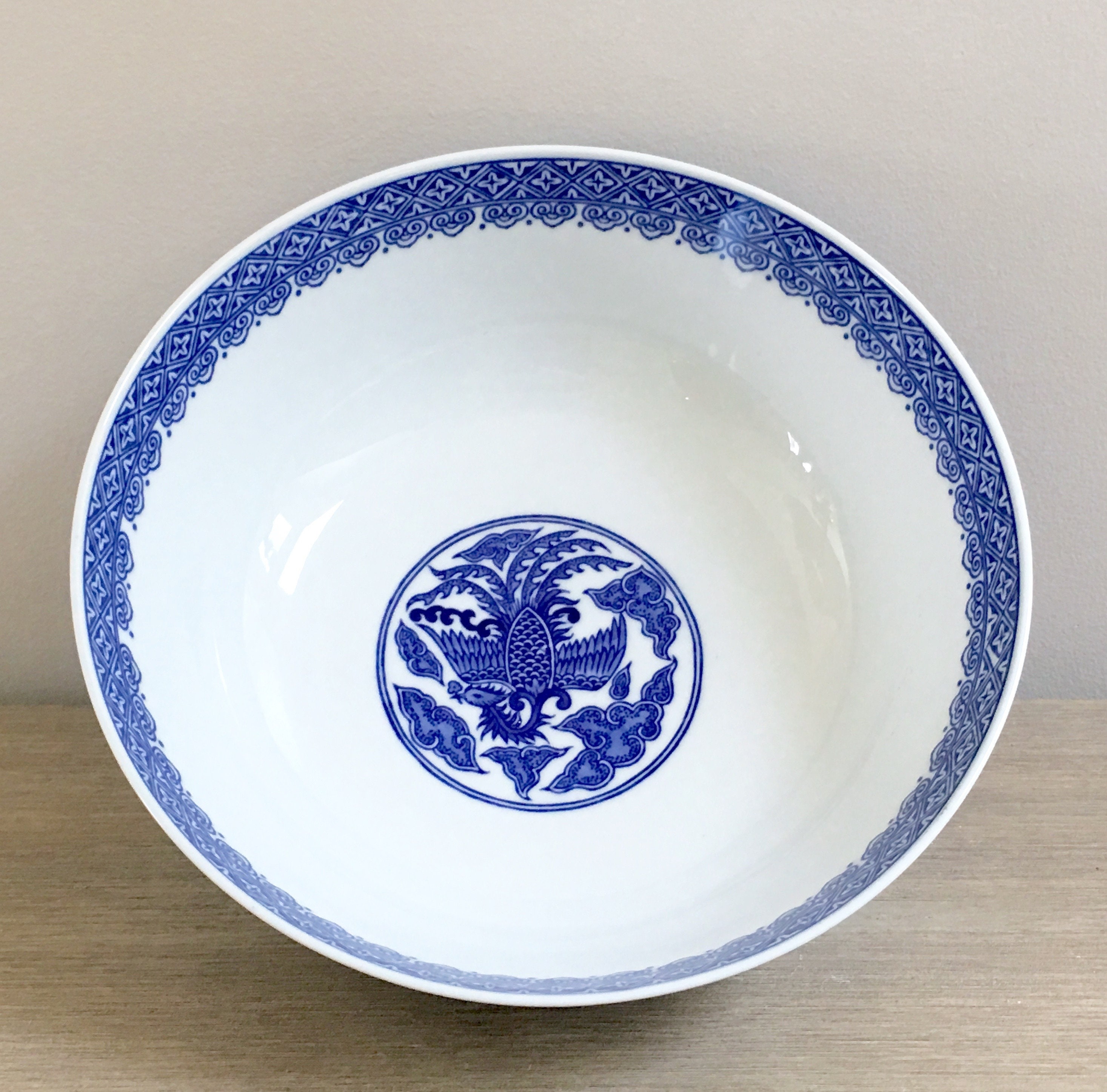 Large Chinoiserie Bowl Blue White Chinese Decorative