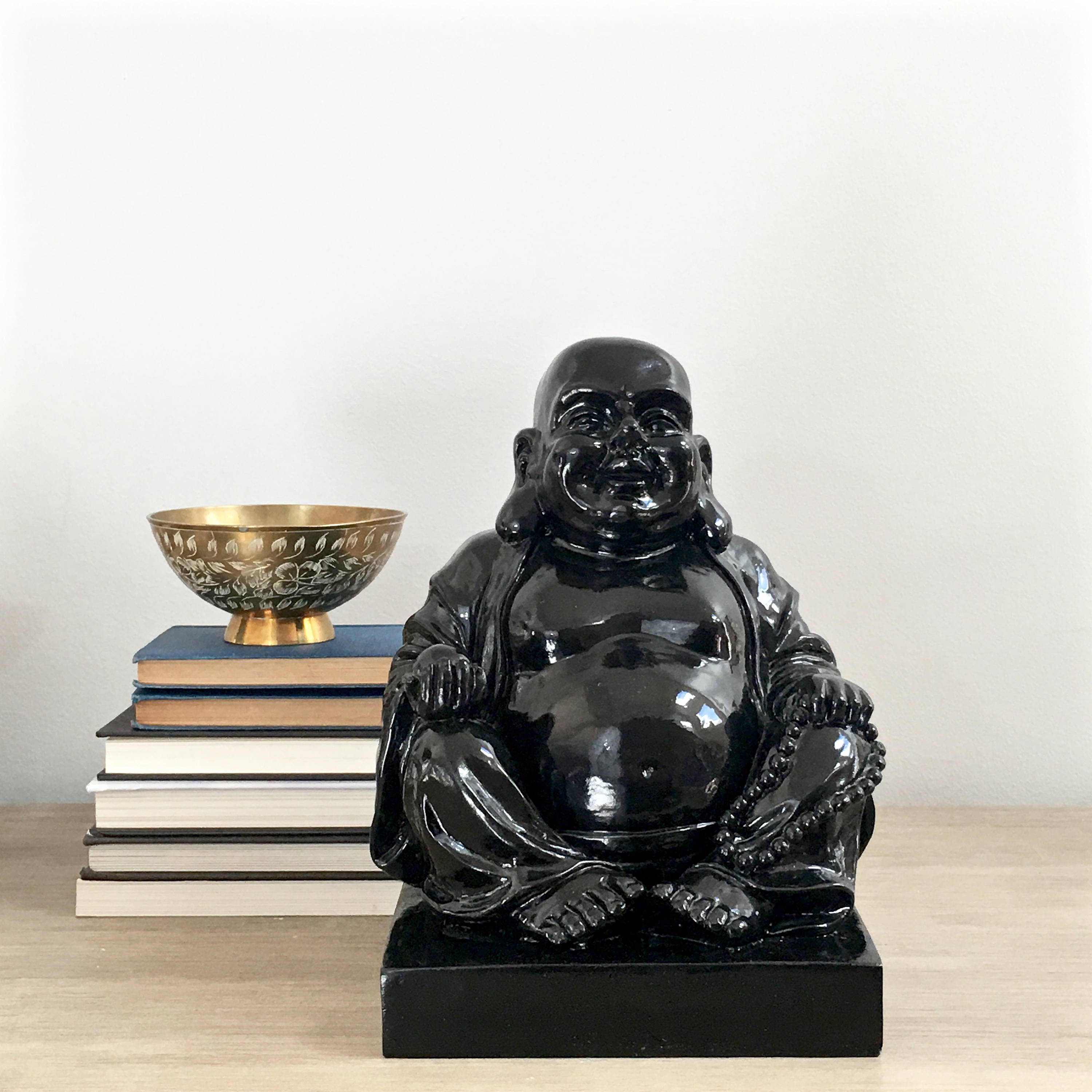 buddha resin statue