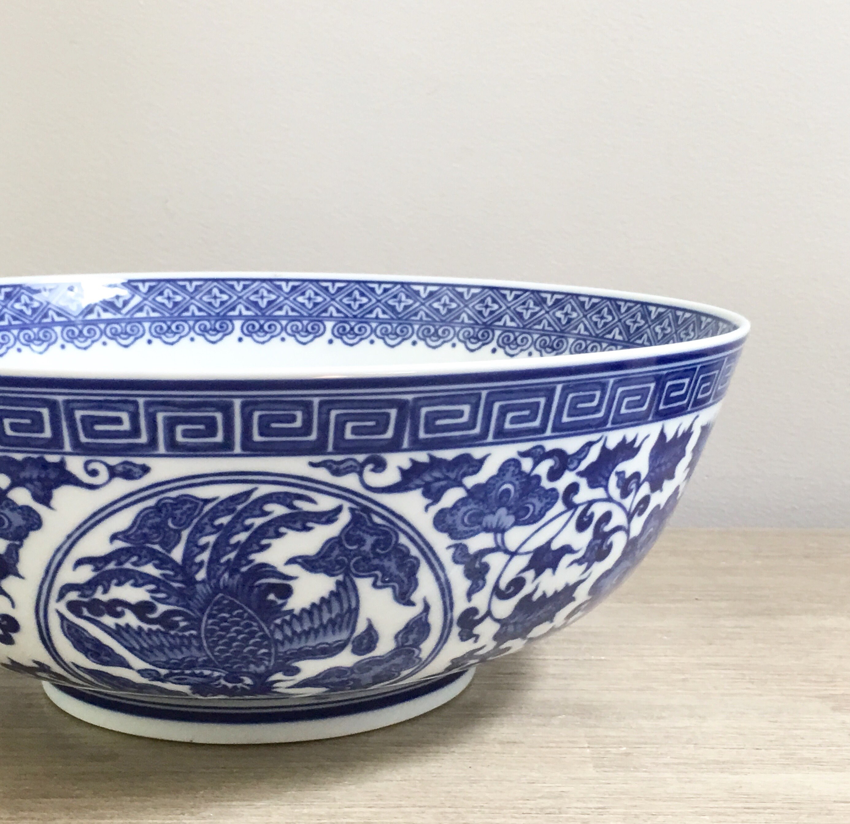 Large Chinoiserie Bowl Blue White Chinese Decorative
