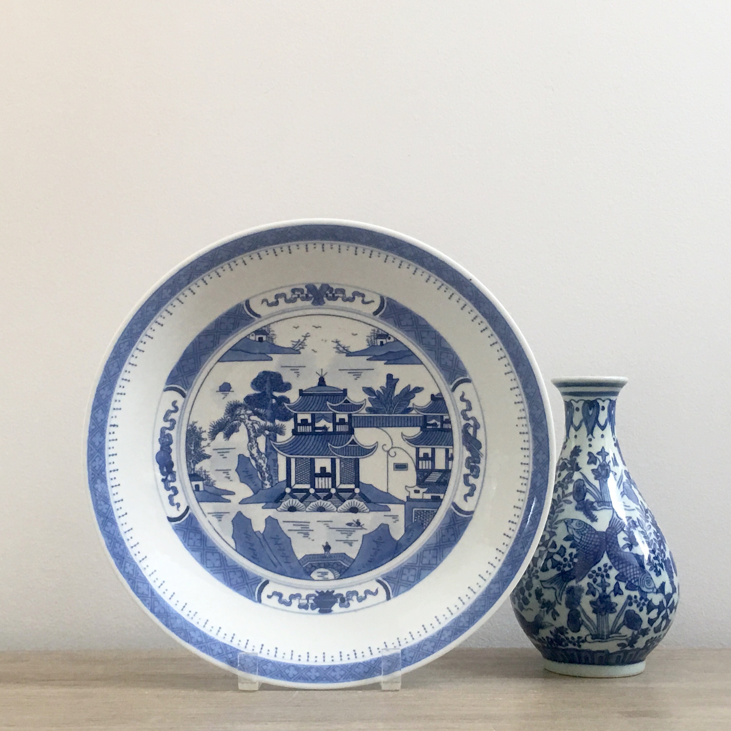 Chinese Blue White Shallow Porcelain Bowl Blue Willow Style