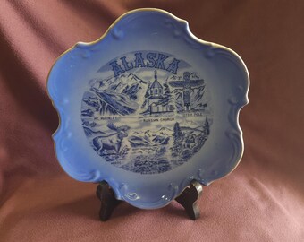 Plato antiguo de colección de Alaska