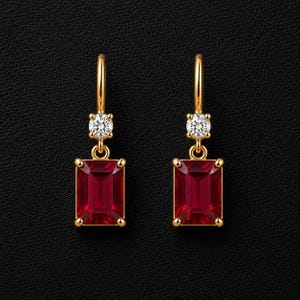Pendientes colgantes de rubí, pendientes de diamantes, pendientes de boda de oro de 14 quilates, piedra de nacimiento de julio, pendientes colgantes pequeños, pendientes delicados, pendientes llamativos