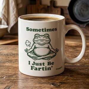 Funny Frog Coffee Mug – Vintage Woodcut Illustration, Forest Green Ceramic (11oz)