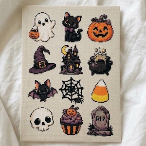 Wzór haftu krzyżykowego na Halloween, upiorny sampler w formacie PDF, dynia-duch do pobrania w wersji cyfrowej