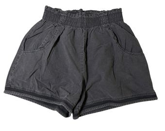Vintage 90er Jahre B.U.M. Equipment Faded Schwarz Baumwolle Paperbag Waist Shorts Damen M