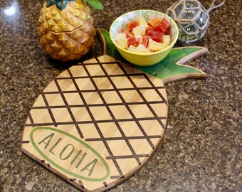 Pineapple Bamboo Cutting Board Tiki Bar Decoration Epoxy Charcuterie Board Bowl Included Wood Epoxy Board Hostess Gift Summer Party