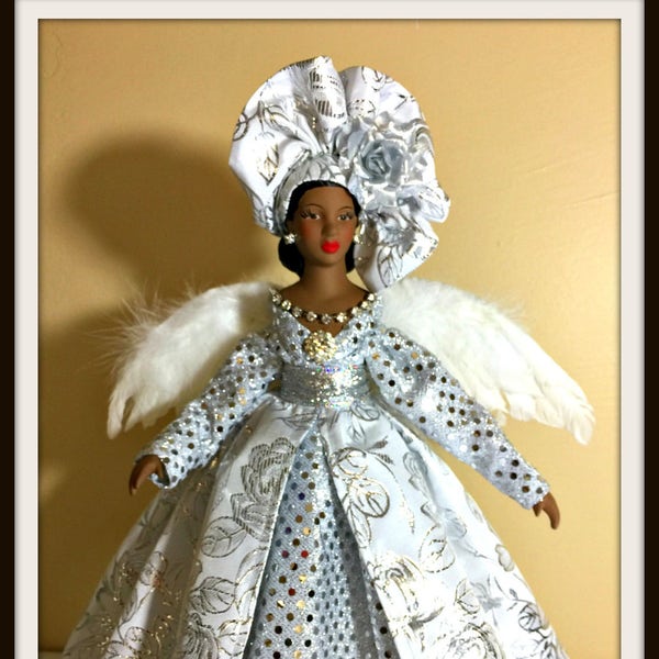 CHRISTMAS ANGEL Tree Topper, African American Tree Top Angel, Black Angel For the Tree, Handmade OOAK Porcelain Holiday Decoration