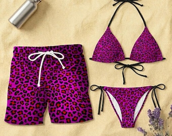 Set coordinato di costumi da bagno per coppia con stampa leopardata rosa, bikini e slip da bagno da uomo, abbigliamento da spiaggia con stampa ghepardo rosa acceso, regalo per le vacanze