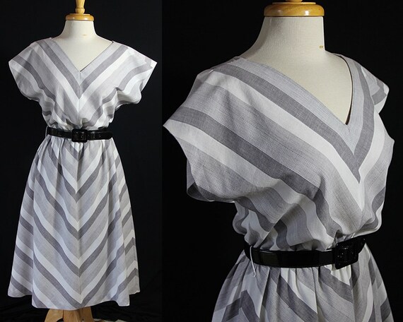 70s Does 50s Dress, Chevron, Dolman Sleeve, Jennif