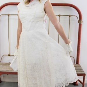 50s 60s Dress, White, Knee Length Bridal Gown, Vintage Bride, Cocktail Dress, Chiffon Lace, Wedding Gown Bild 6